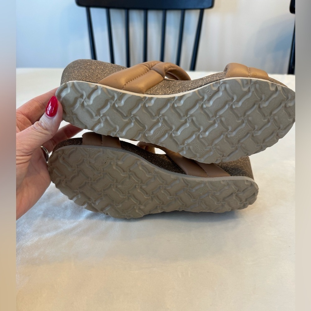 yokono Women's Brown Wedge Sandals, sz 6.5 - Picture 5 of 10